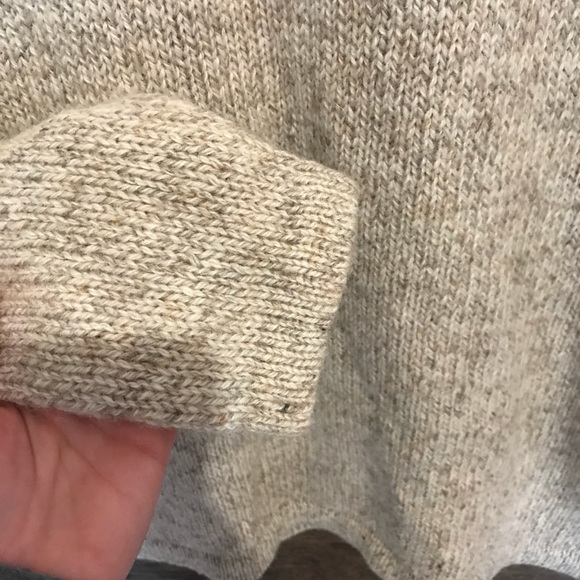 Vintage Woolrich Oatmeal Oversized Sweater Medium - Picture 3 of 4